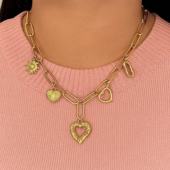 Jewelry - 💕 Heart Charm Gold Plated Stainless Steel Necklace